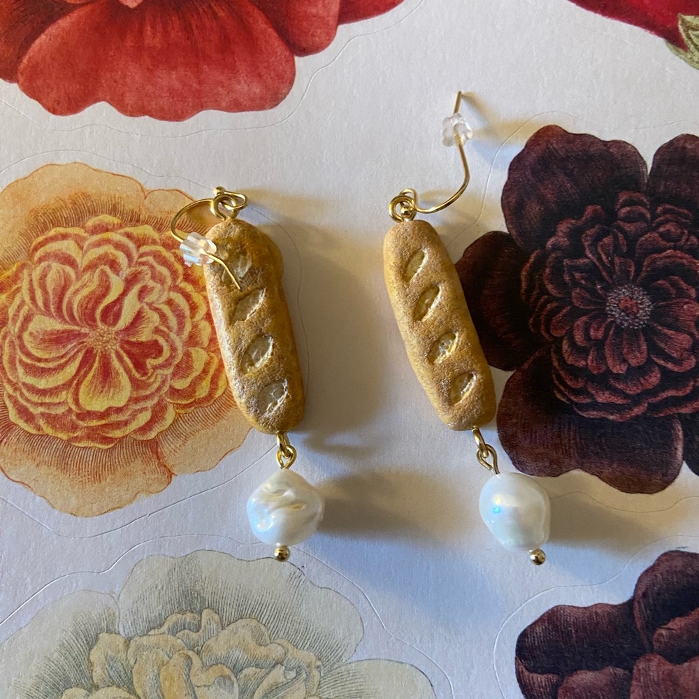 Tiger Moth Delectable Baguettes Earrings - EUC